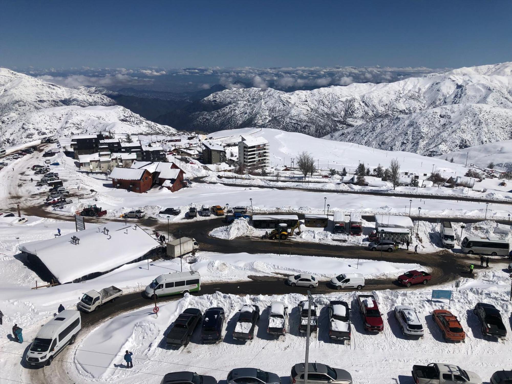 Departamentos Alojamiento Oficial Gran Parador Ski In - Out, Centro De Ski El Colorado, Farellones - Unico Con Descuentos En Servicios Del Centro De Ski Exteriér fotografie